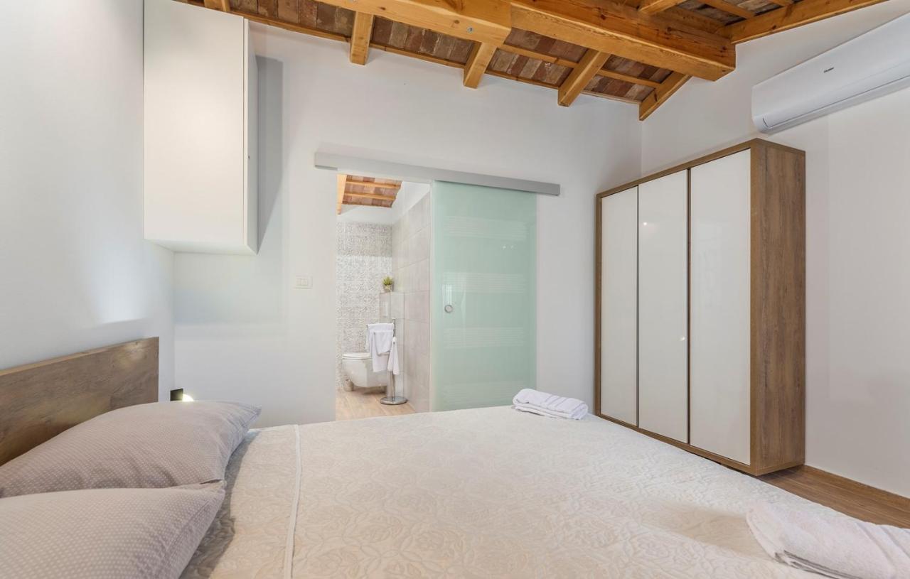 Beautiful Stone House - Villa Parentium With Private Pool Dračevac Esterno foto
